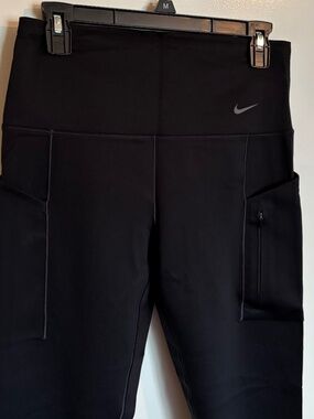 Nike Dri-FIT Black Leggings Size Large High Rise Athletic Gym Yoga Pants